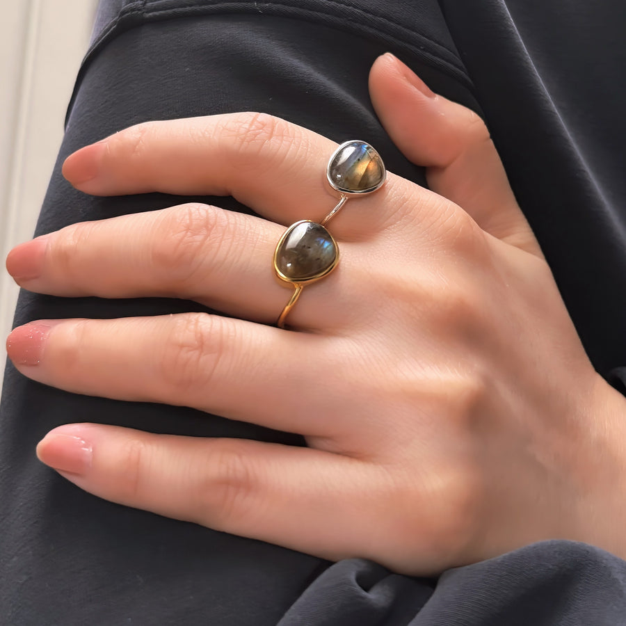 Elevate your style with this stunning and versatile crystal ring, crafted from high-quality S925 sterling silver with an open ring design. It is the perfect accessory to complete any outfit